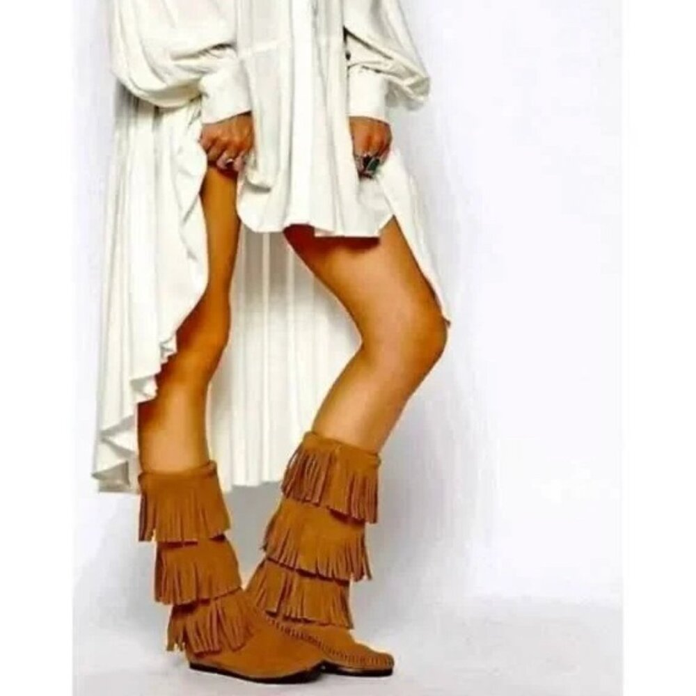 Minnetonkaee Layer Fringe Boots
